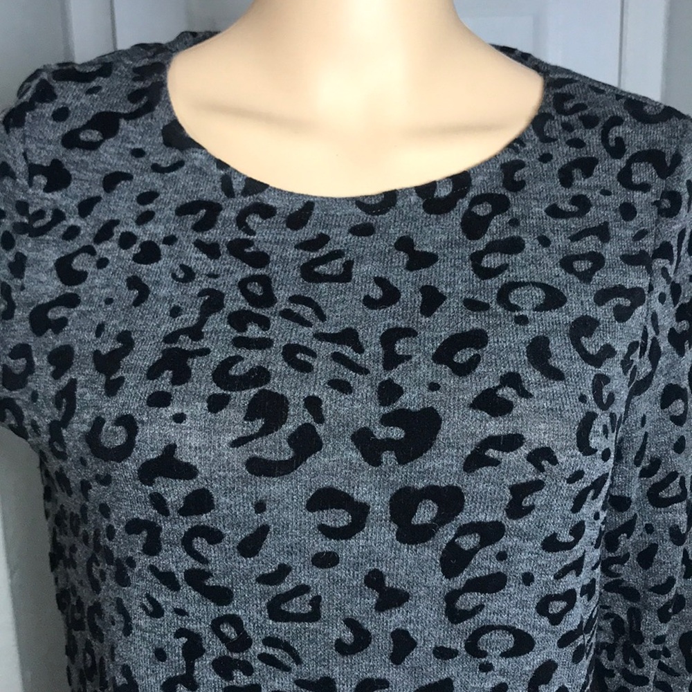 Cathy Daniels Velvet Leopard Print - Picture 5 of 8